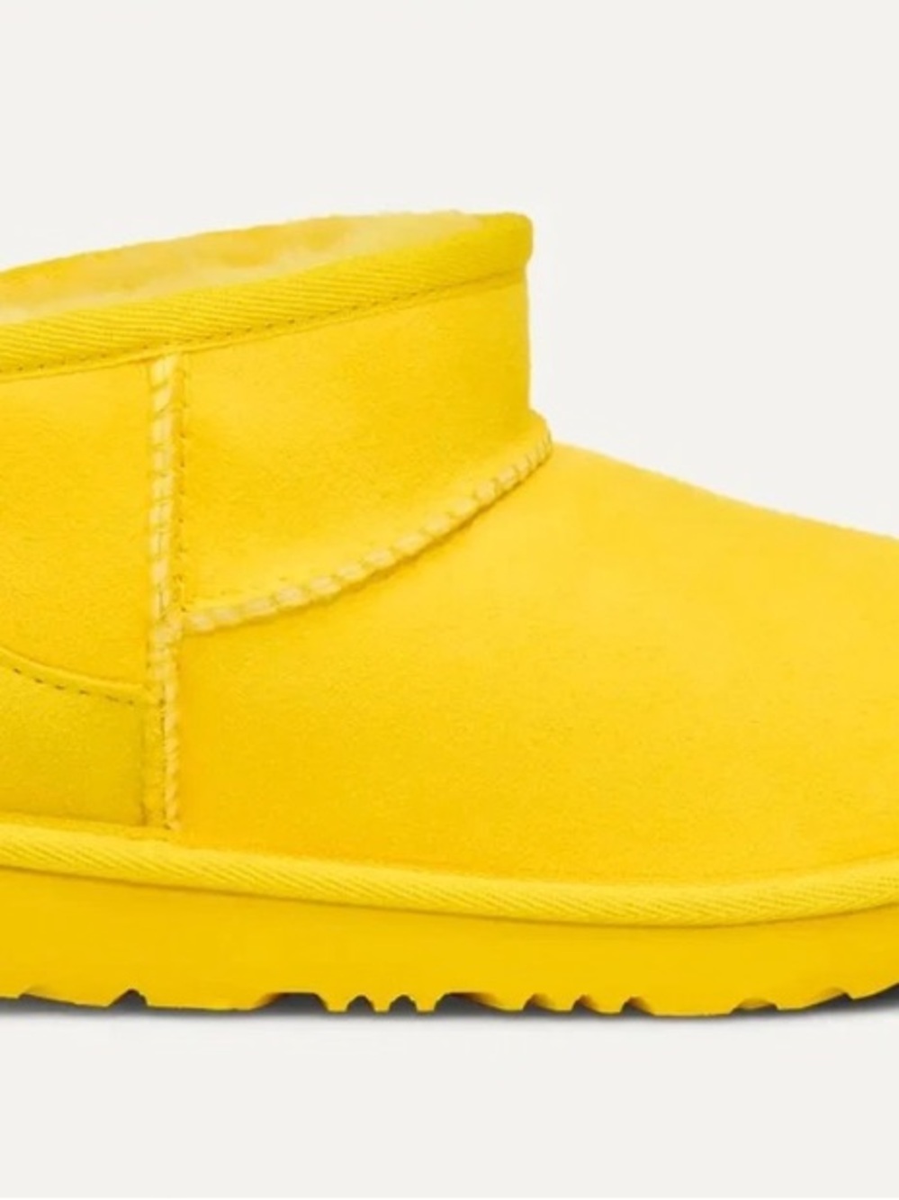[1130750K-CAN] YOUTH UGG CLASSIC ULTRA MINI 'CANARY YELLOW'